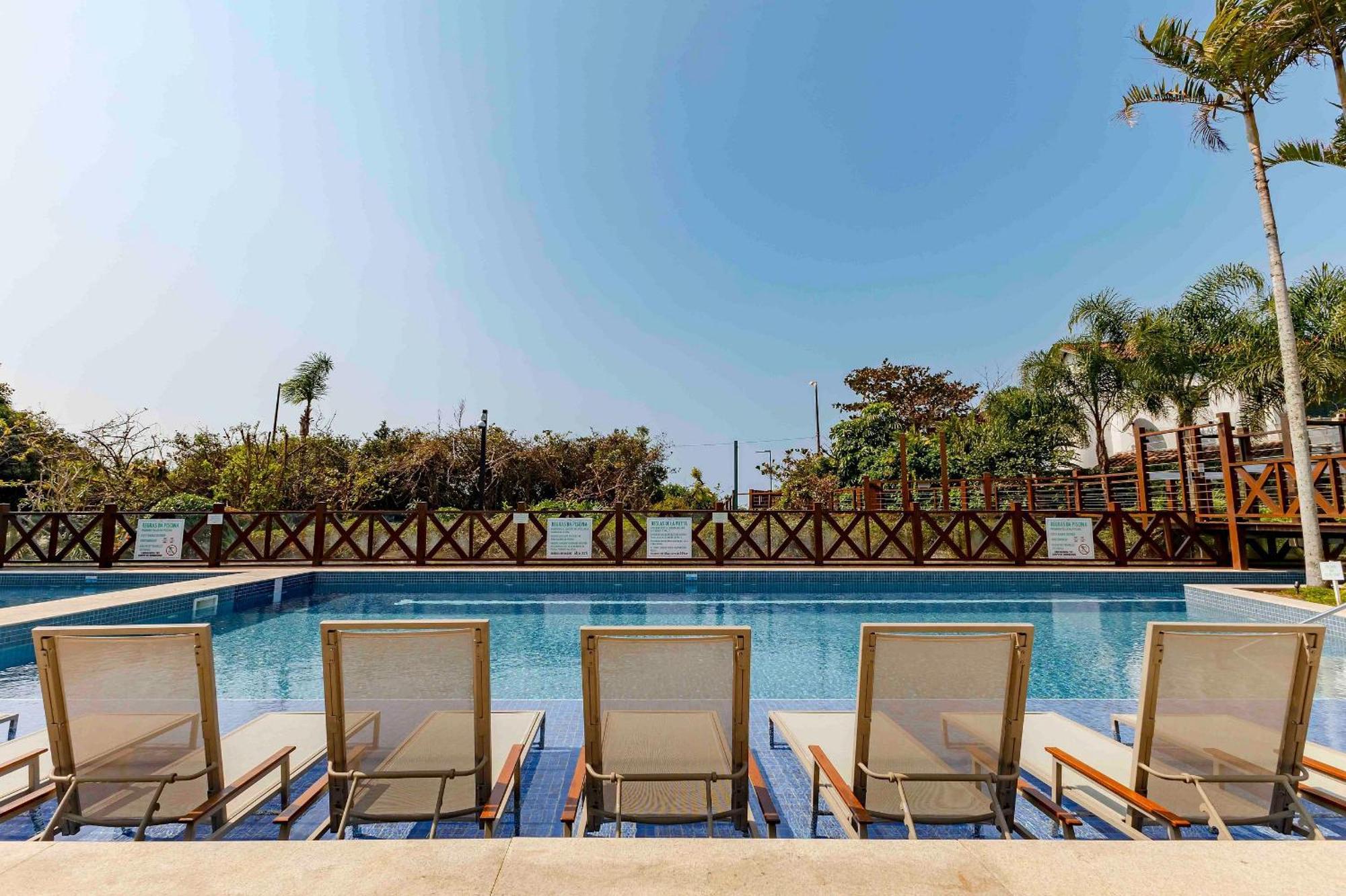Varandas Do Atlantico - Confortavel Apto Em Condominio Pe Na Areia Bombinhas Exteriér fotografie